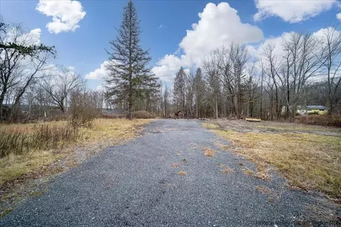 1641-1643 State Hwy 211, Mount Hope, NY