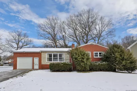 270 Riseley St, Kingston, NY 12401