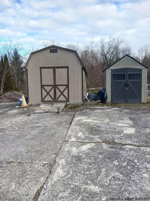 Exterior - 57 Hull Ave, Clintondale, NY 12515 photo 6 of 11