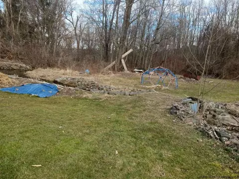 Exterior - 57 Hull Ave, Clintondale, NY 12515 photo 10 of 11
