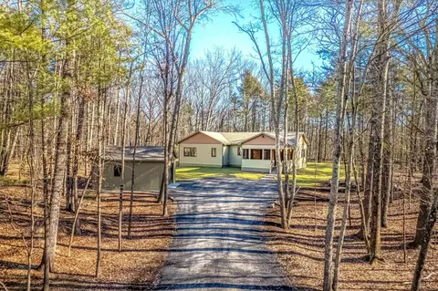 3 Gladys Ln, Saugerties, NY 12477