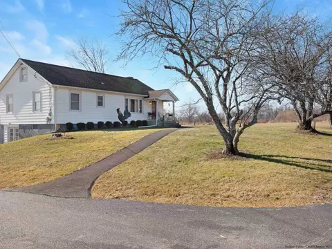 251 Birch Rd, Wallkill, NY 12589 photo 5