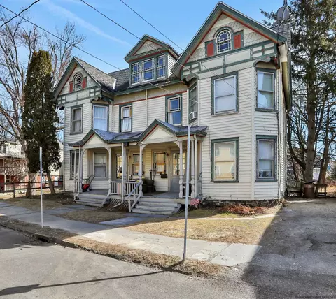 98-100 Main St, Kingston, NY 12401