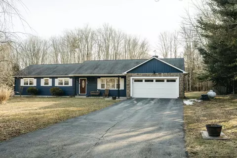 11 Forest Rd, Grahamsville, NY 12740