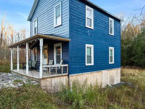 278 Lake Rd, Palenville, NY 12463