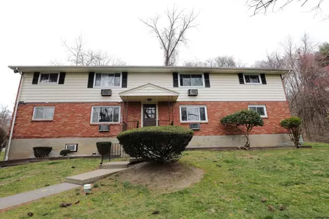 1902 Parr Lk #19B, Newburgh, NY 12550