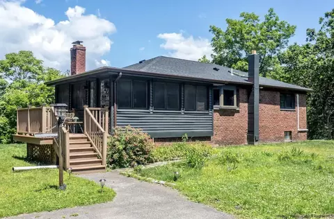 35 Meyers Rd, Kingston, NY 12401