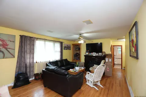506 Plains Rd, Wallkill, NY 12589 photo 3