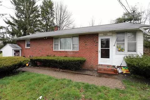 506 Plains Rd, Wallkill, NY 12589