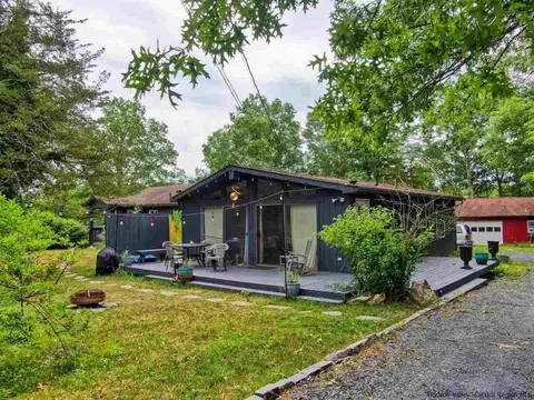 351 Libertyville Rd, New Paltz, NY 12561