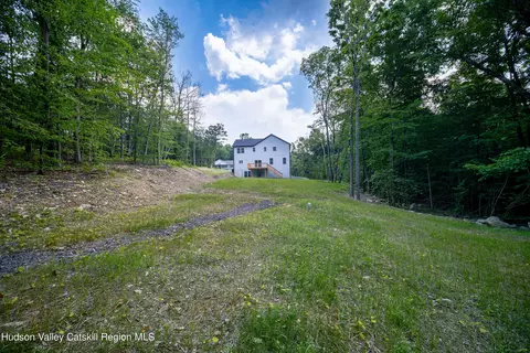 Exterior - 3 Calico Ways, Wallkill, NY 12589 photo 10 of 11