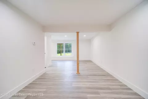 Living - 3 Calico Ways, Wallkill, NY 12589 photo 10 of 11