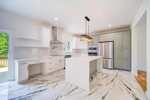 Kitchen - 3 Calico Ways, Wallkill, NY 12589 photo 1 of 2