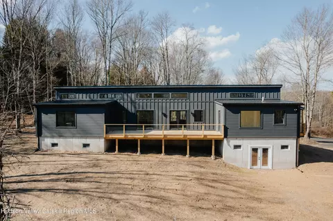 652 Brown Settlement Rd, Livingston Manor, NY 12758