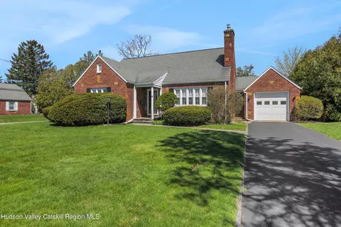 96 Madison Ave, Kingston, NY 12401