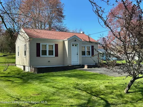 325 Ny-32, New Paltz, NY 12561