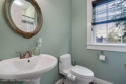 Bath - 93 Hooker Ave, Poughkeepsie, NY 12601 photo 6 of 6