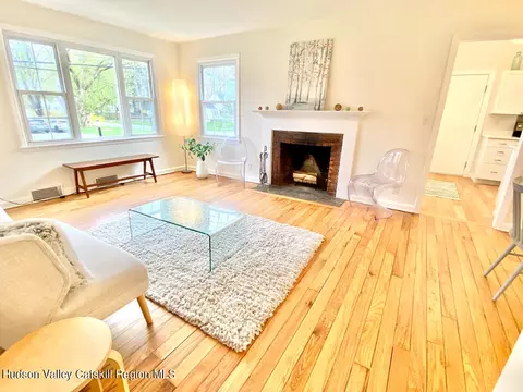 Living - 11 Pine Tree Dr, Poughkeepsie, NY 12603 photo 4 of 6