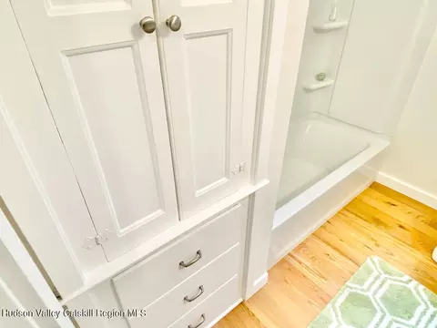 Bath - 11 Pine Tree Dr, Poughkeepsie, NY 12603 photo 2 of 3