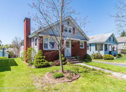 83 Grant St, Kingston, NY 12401