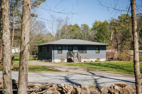 409 Schwabie Tpke, Kerhonkson, NY 12446