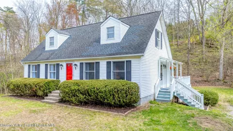 906 Lucas Ave Ext, Hurley, NY 12443