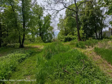22-30 E Chestnut St, Kingston, NY 12401 photo 5
