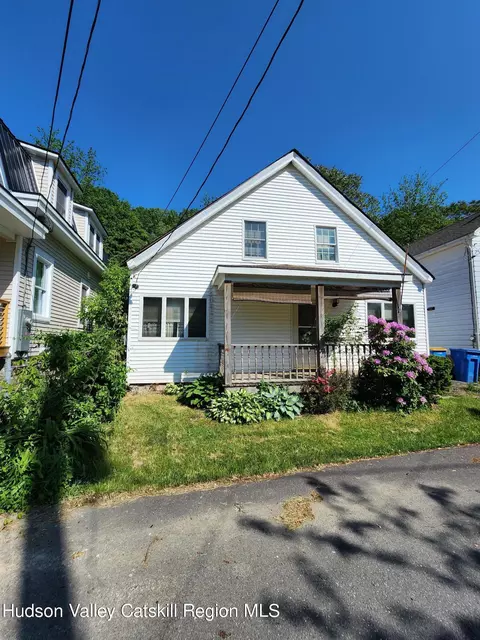 150 3rd Ave, Kingston, NY 12401