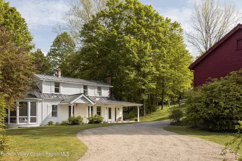 2367 Co Rd 11, Hillsdale, NY 12529