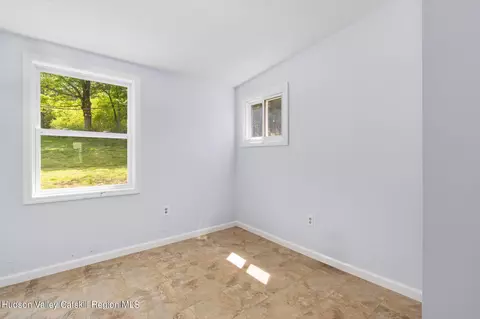 Bedroom - 19 Robert Rd, Poughkeepsie, NY 12603 photo 1 of 5