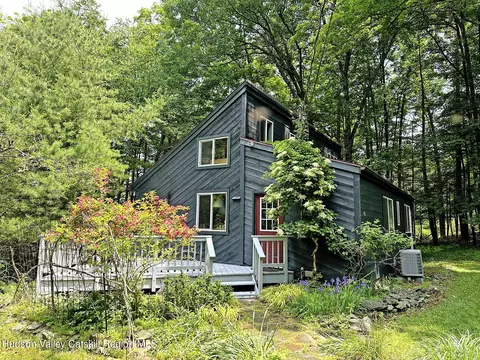 192 Broadview Rd, Woodstock, NY 12498