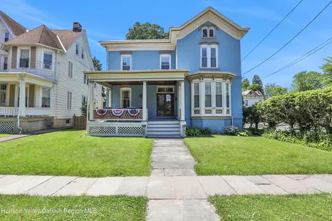 142 Washington Ave, Saugerties, NY 12477