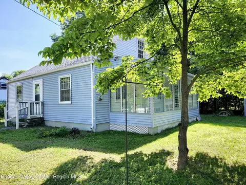 1036 Columbia St, Kingston, NY 12401