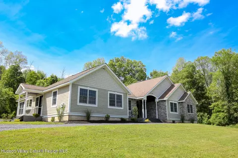 310 Greenville Tpke, Port Jervis, NY 12771