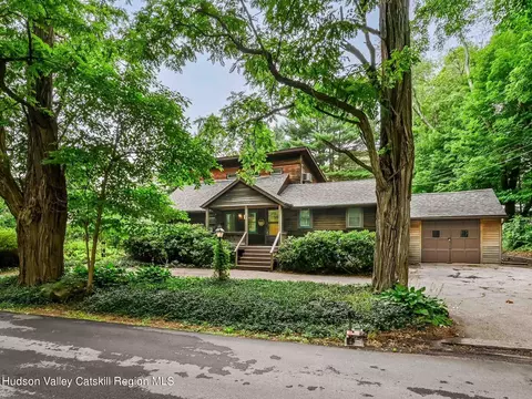 228 Plutarch Rd, Highland, NY 12528