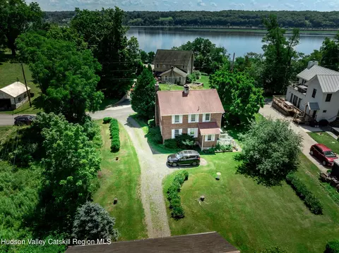150 Patterson Rd, Saugerties, NY 12477