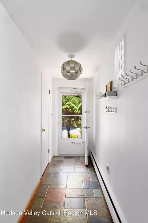 30 Romca Rd, Poughkeepsie, NY 12603 photo 5