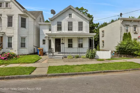 18 S Clinton Ave, Kingston, NY 12401