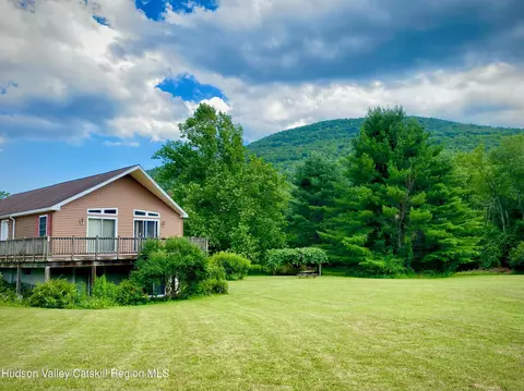 Exterior - 4629 Route 212, Willow, NY 12495 photo 1 of 3