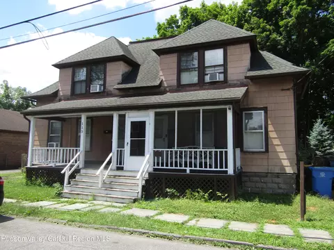 113 Pine St, Kingston, NY 12401