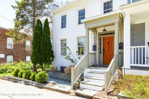 214 Partition St, Saugerties, NY 12477