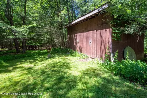 181 Silver Hollow Rd, Willow, NY 12495 photo 5