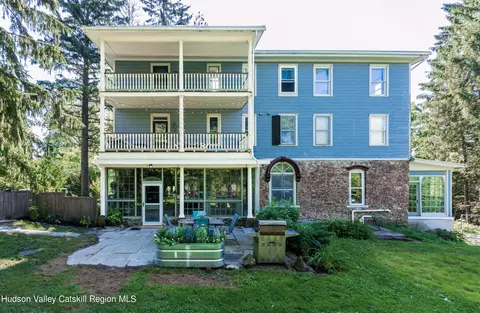 471 Lefever Falls Rd, Rosendale, NY 12472
