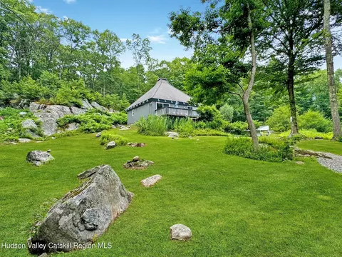 280 Rushmore Rd, Stormville, NY 12582