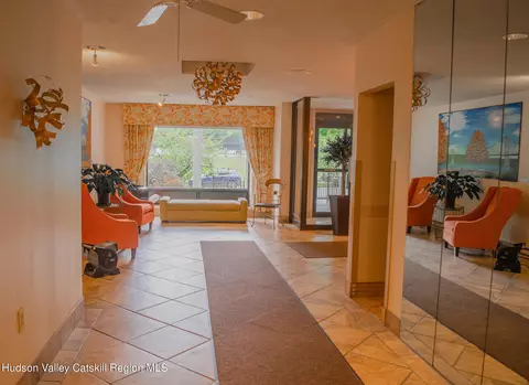 160 Academy St, Poughkeepsie, NY 12601 photo 3