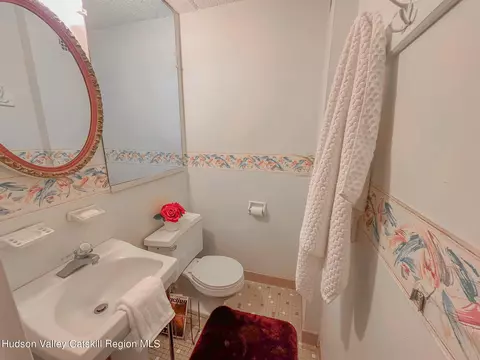 160 Academy St, Poughkeepsie, NY 12601 photo 15