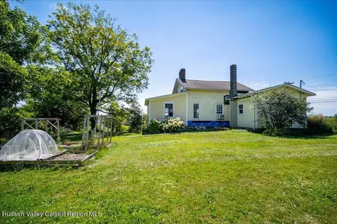 Exterior - 2184 Bruynswick Rd, Wallkill, NY 12589 photo 5 of 6