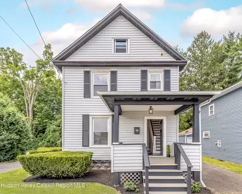 127 Pine St, Kingston, NY 12401