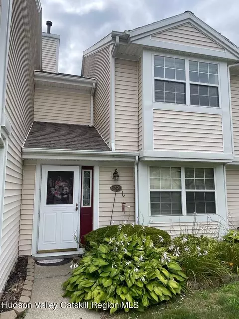32 Penstock Ln, Lake Katrine, NY 12449