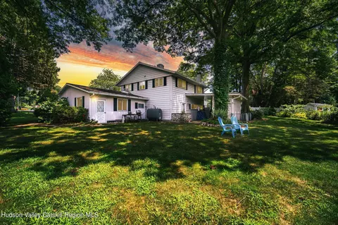 213 Prince Ct, Kingston, NY 12401
